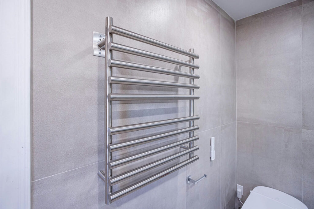 wall mounted electric heater towel rail for towel warming