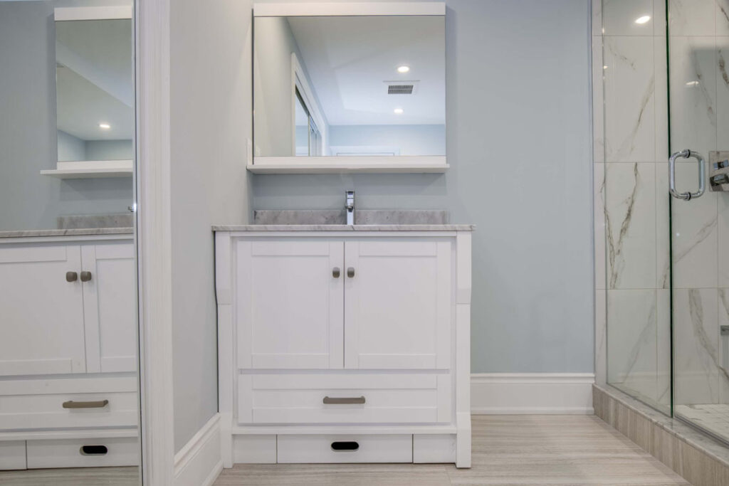 modern white bathroom vanity with mirror and led lights